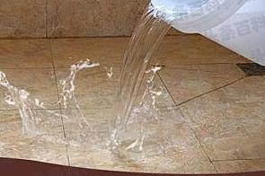 牧野漏水维修 免砸砖防水材料该如何施工